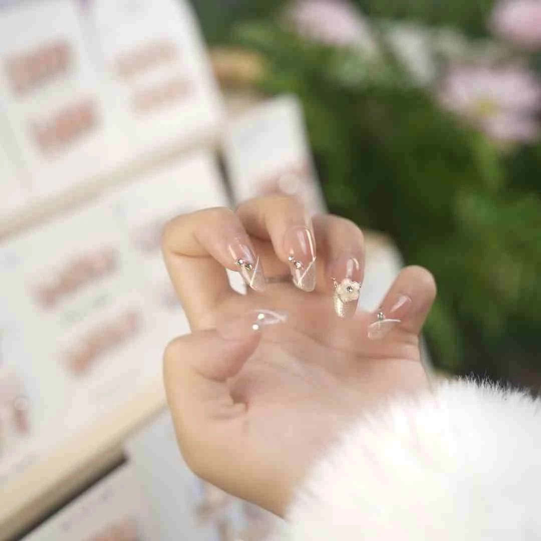 XS码穿戴甲片纯手工穿戴甲新品高奢猫眼气质显白渐变高级感简约甲