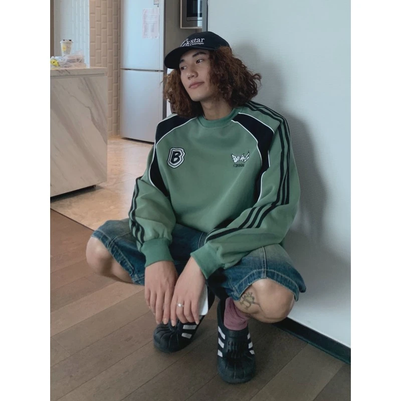 美式国潮圆领卫衣男女秋季新款学院风三条杠宽松长袖学生情侣上衣