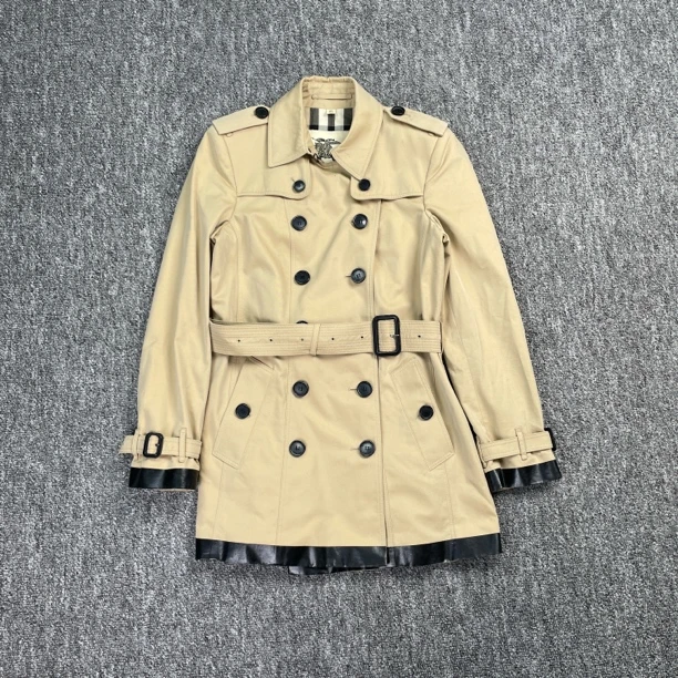 95新 BURBERRY/博柏利 5364/Burber翻领双排扣撞色拼接风衣95微瑕