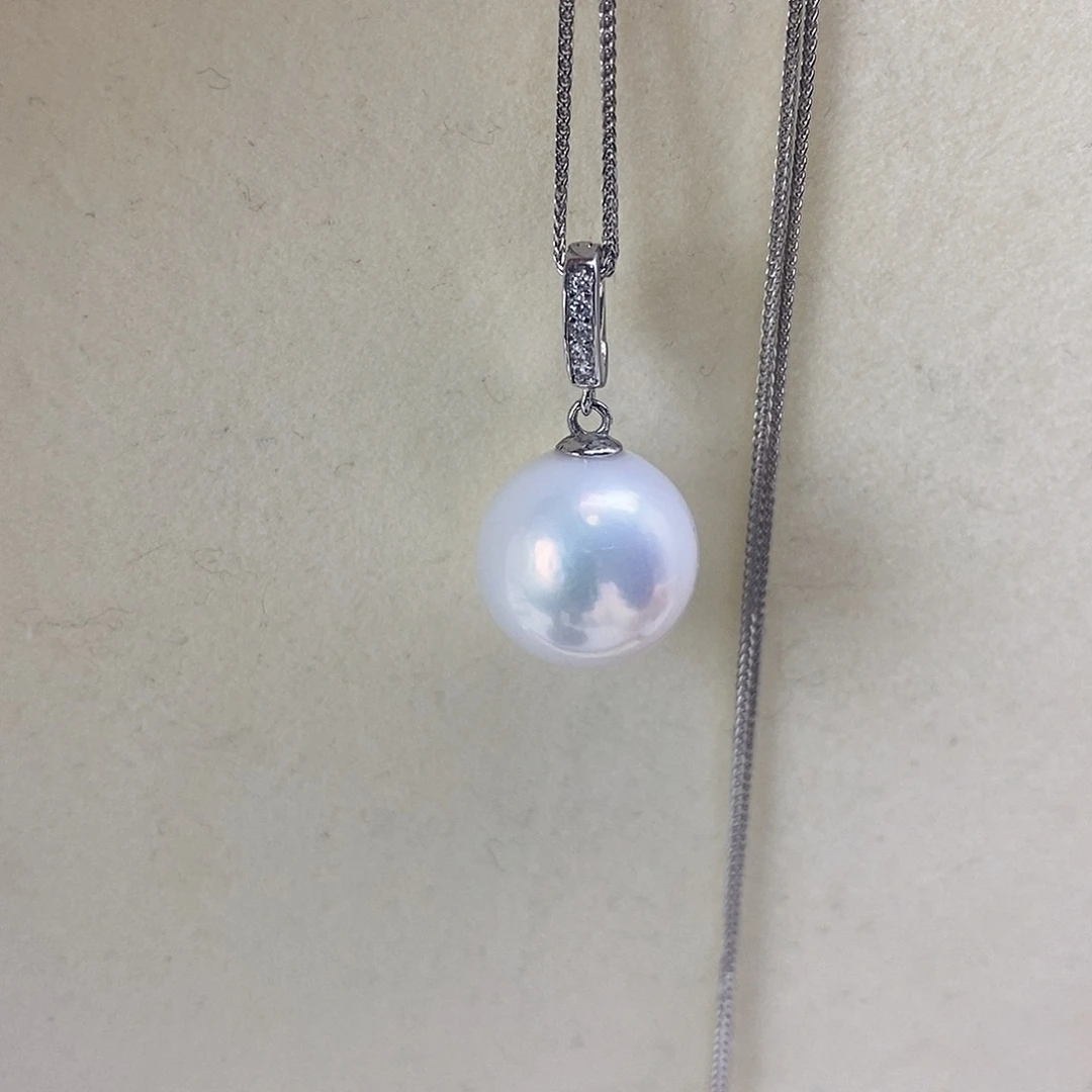银S925镶嵌淡水珍珠吊坠(赠链)
