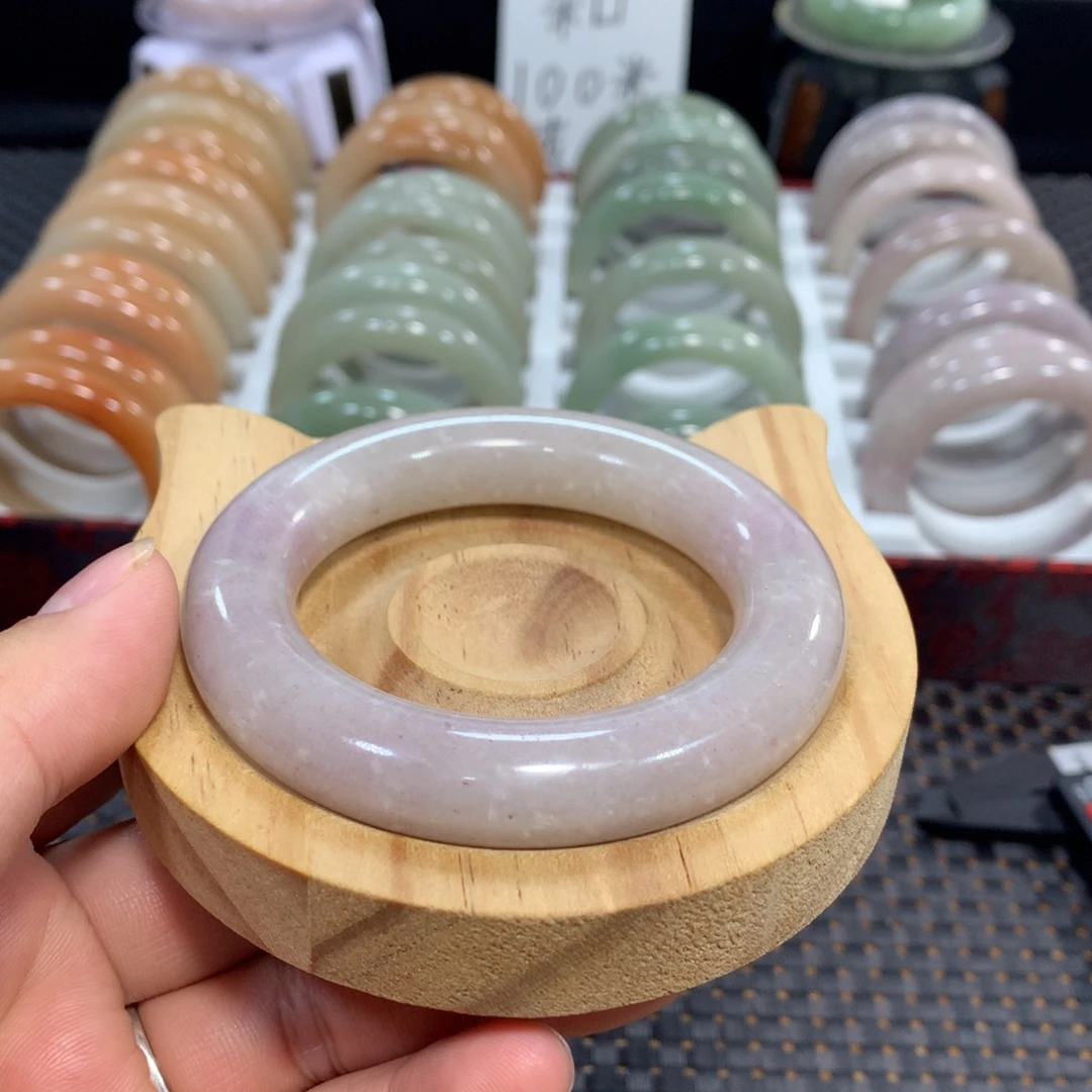 石英质玉（佘太翠）未镶嵌手镯54.2紫玉圆条