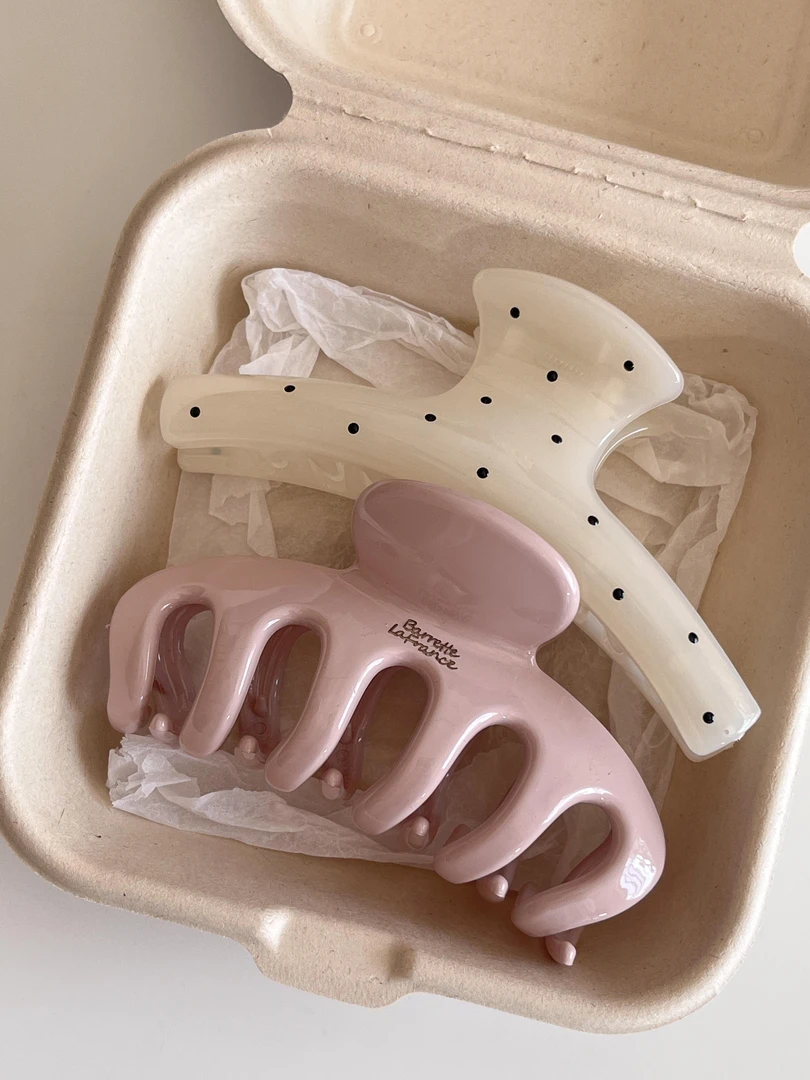 甜美韩妹波点皮粉色抓夹蝴蝶结鲨鱼夹大号发夹高级感后脑勺夹子