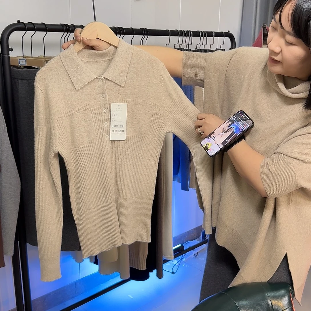 纯羊绒polo领米色100码011