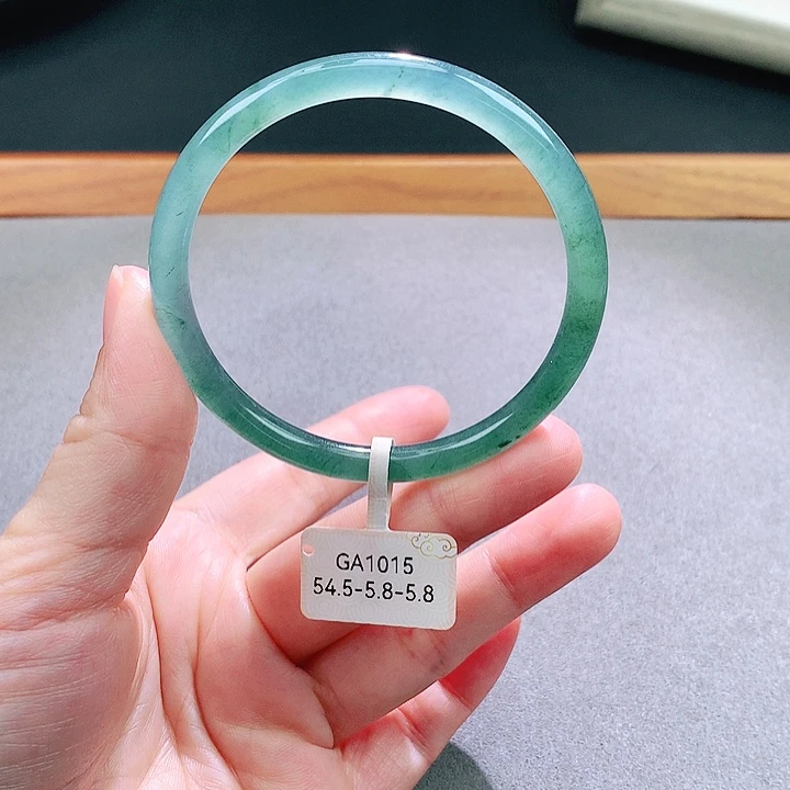 翡翠未镶嵌手镯天然翡翠手镯a货