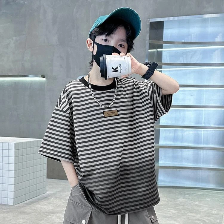 2025夏季男童半袖t恤2025夏季新款宽松休闲洋气条纹中大童上衣服