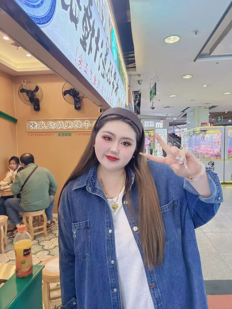 W阿薇•蝴蝶结牛仔外套