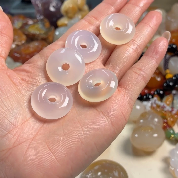 玛瑙/玉髓未镶嵌吊坠(不含链)