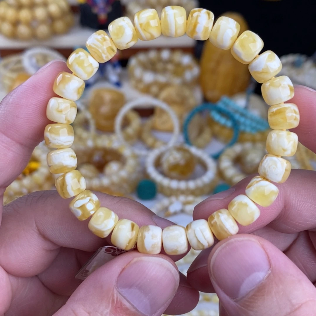 蜜蜡未镶嵌手链漆白透底虎皮纹8.3mm