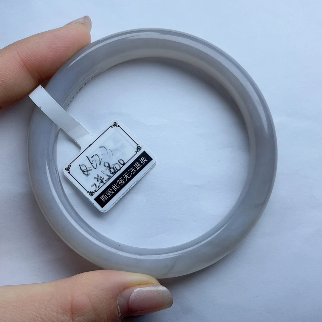 和田玉手镯62.3加圈口。k k未镶嵌