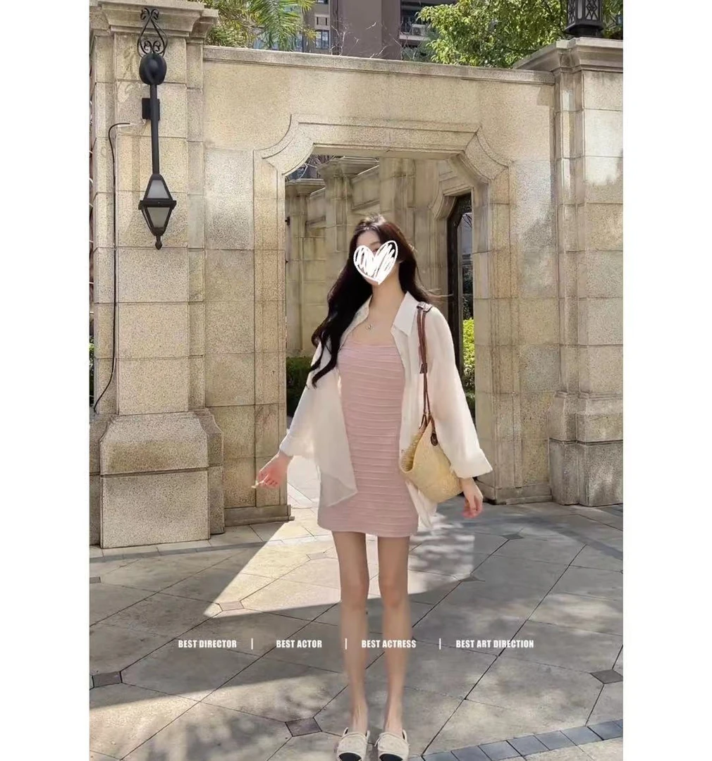 粉色气质肌理收腰包臀显瘦连衣裙女+夏季新款长袖宽松衬衫