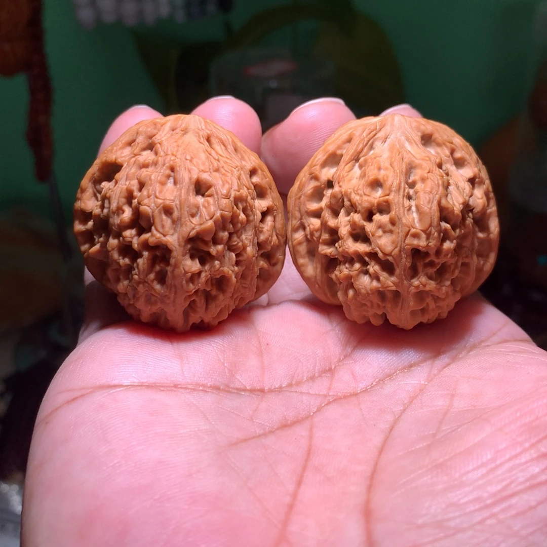 文玩核桃吊坠南疆石   42尺