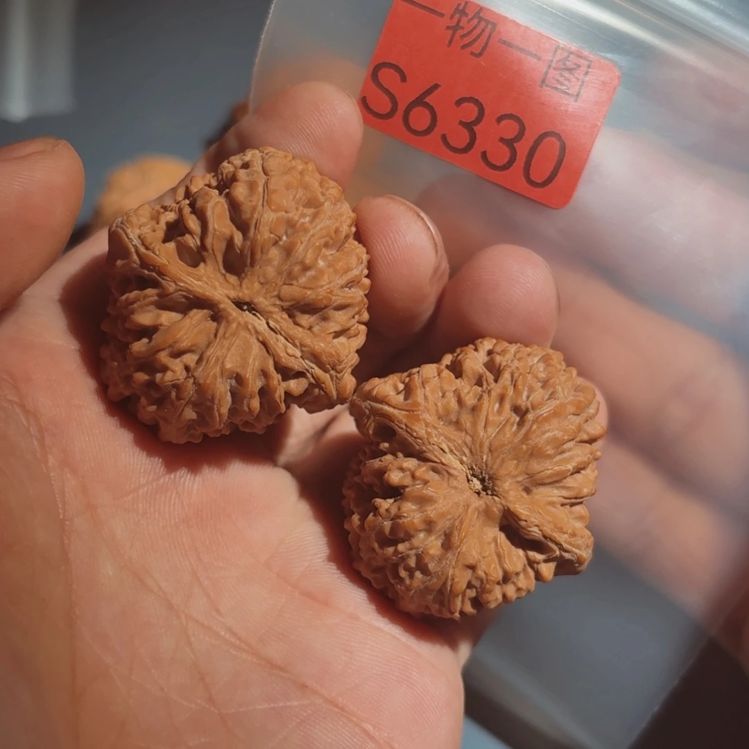 文玩核桃把件蒜头