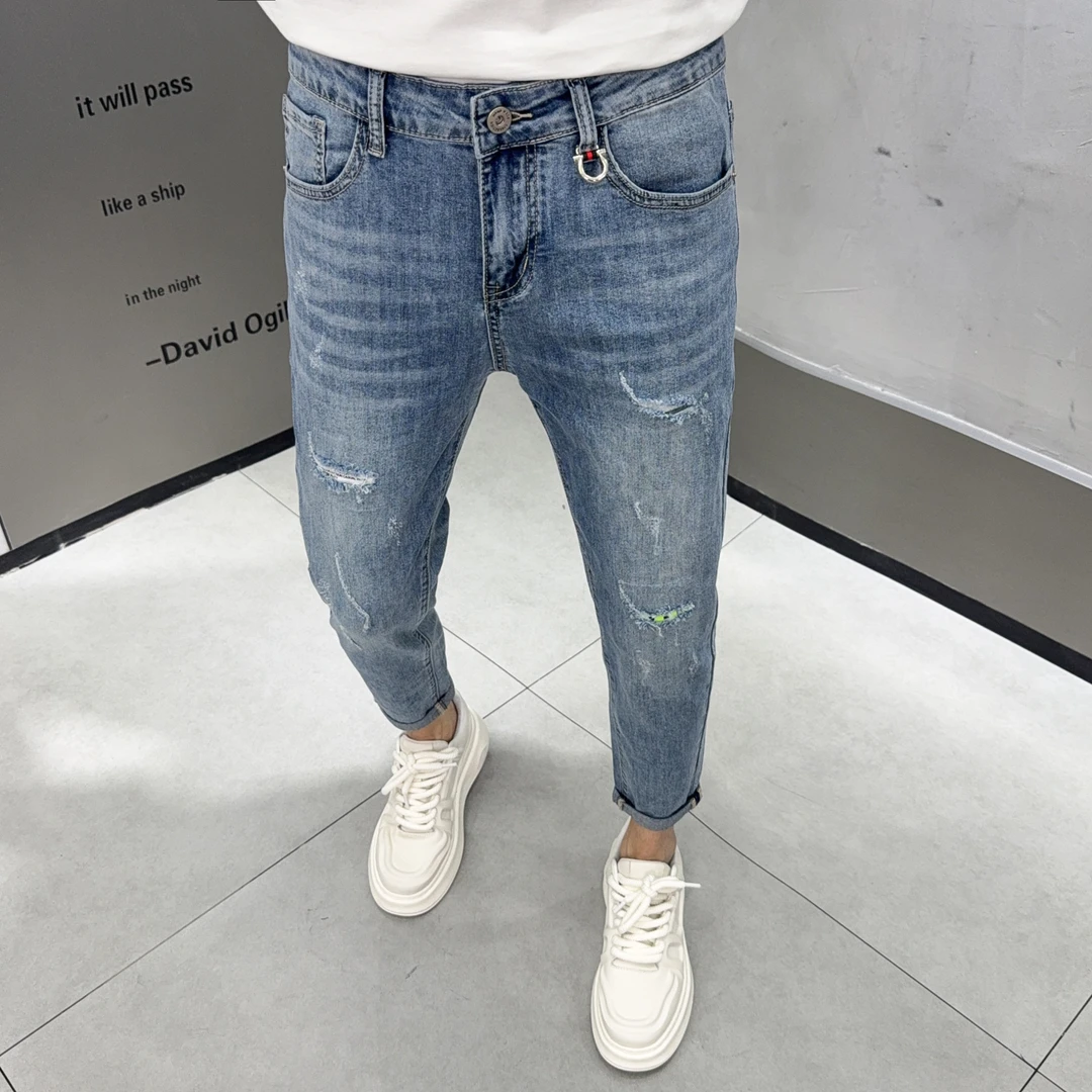 破洞九分牛仔裤男秋季新款美式休闲复古刮烂修身百搭浅蓝色小脚裤