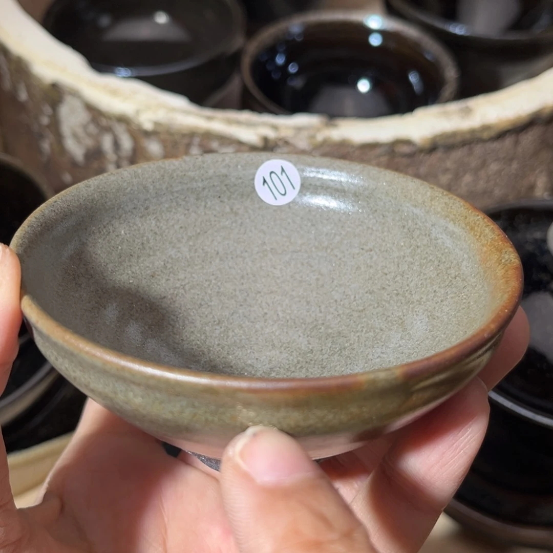 茶盏义兴龙窑坚持真柴烧