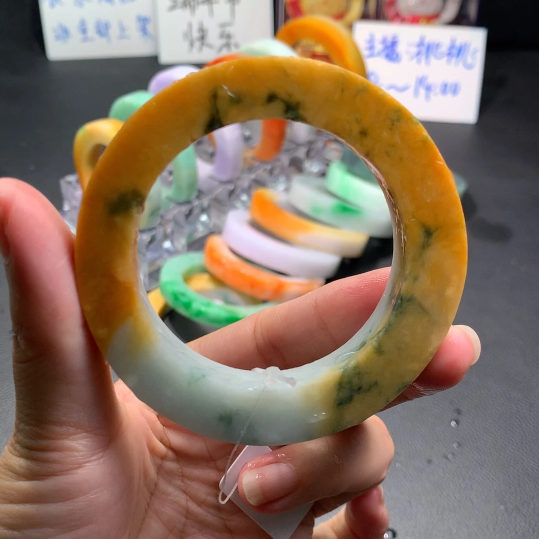 定制翡翠黄翡飘花未镶嵌61内