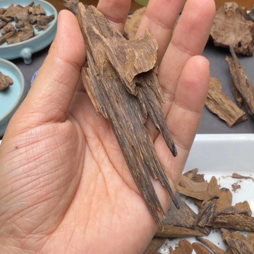 经***典线香巴布亚沉水香