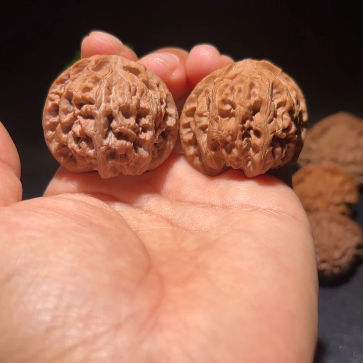 文玩核桃吊坠文玩核桃吊坠苹果园39