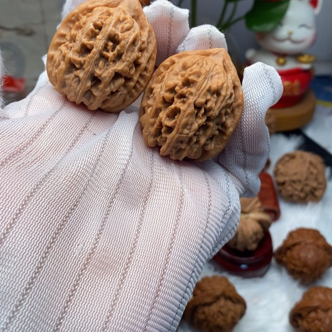 文玩核桃吊坠35尺寸金剑