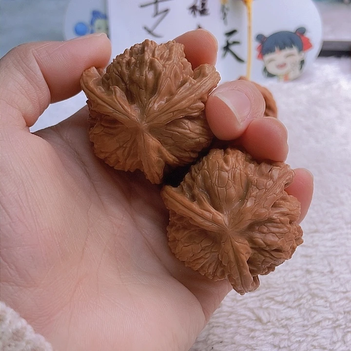 吊坠文玩核桃家**乖三棱