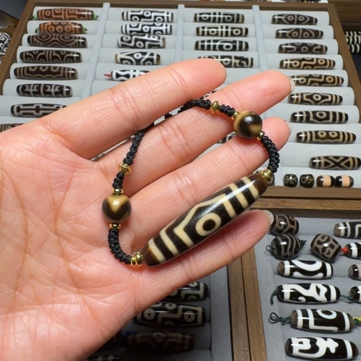 姜***姜玛瑙/玉髓未镶嵌颈饰