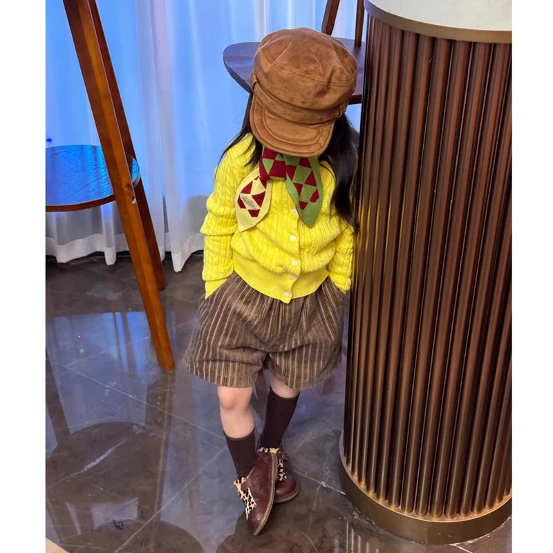 壹妈韩版童装女童秋装套装儿童洋气多巴胺针织开衫条纹短裤两件套