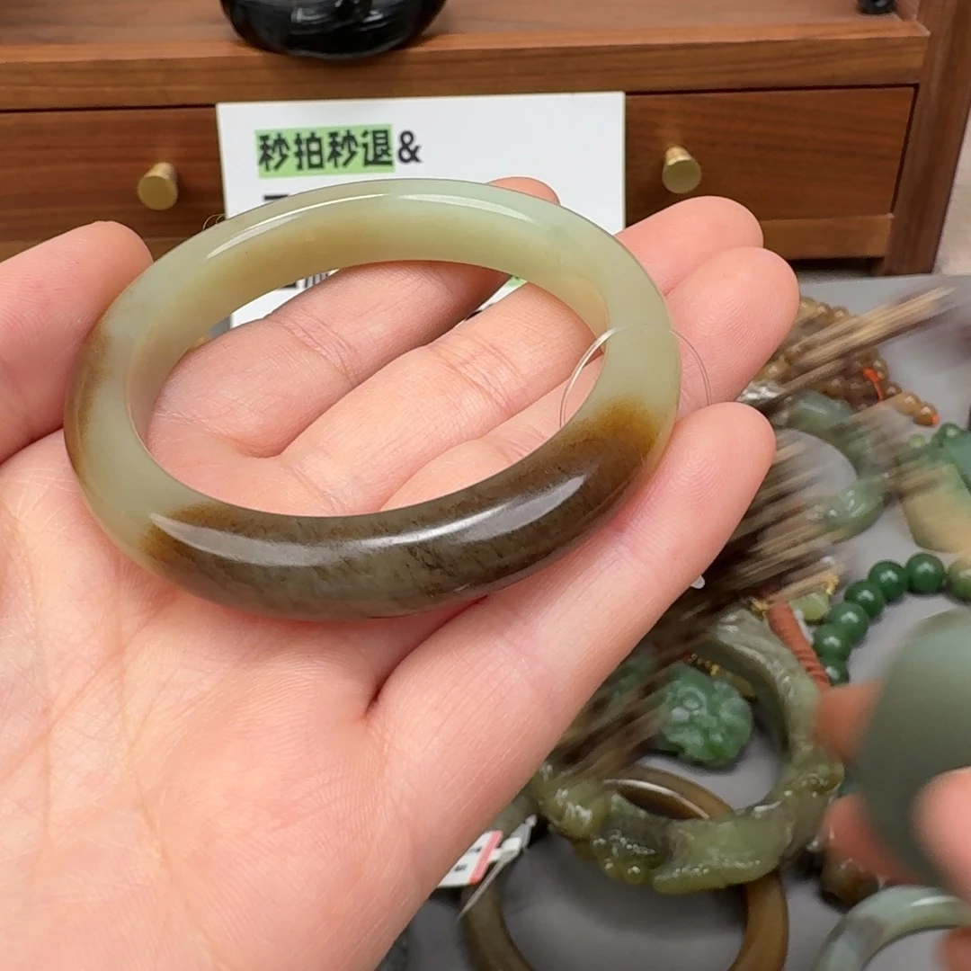 和田玉未镶嵌颈饰53