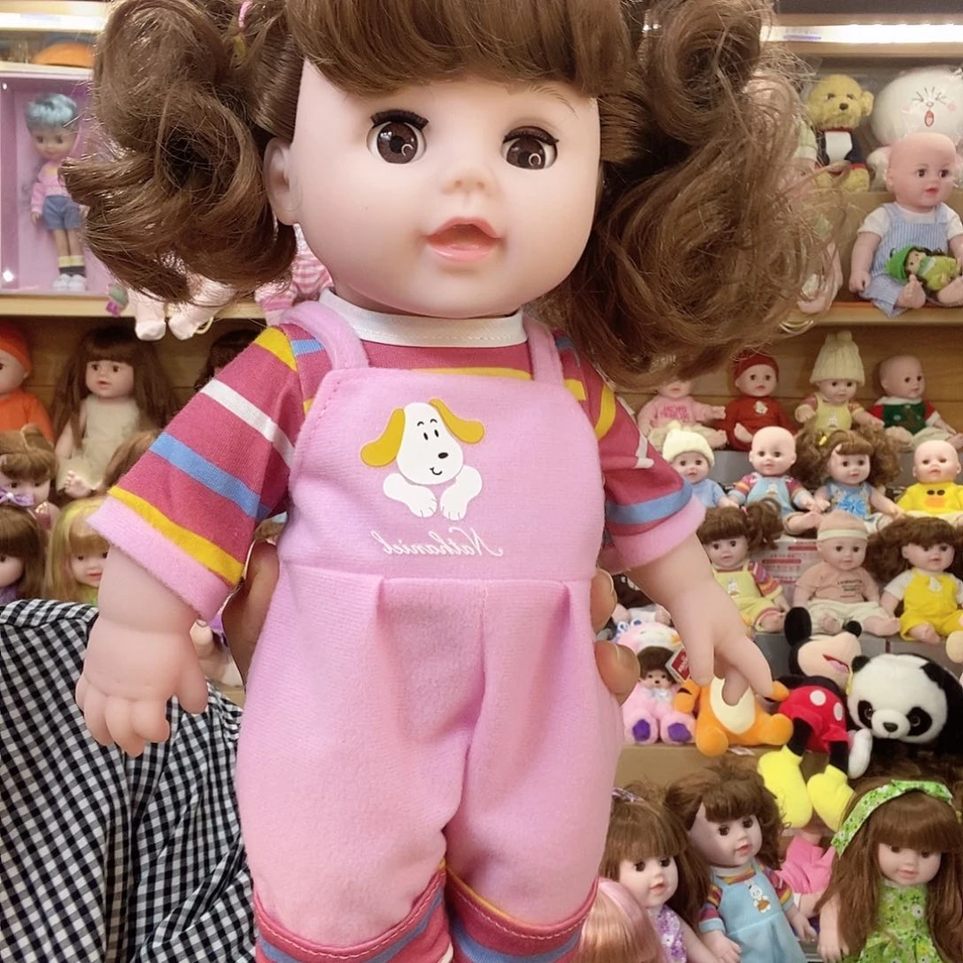 塑料软糖胶娃娃玩具