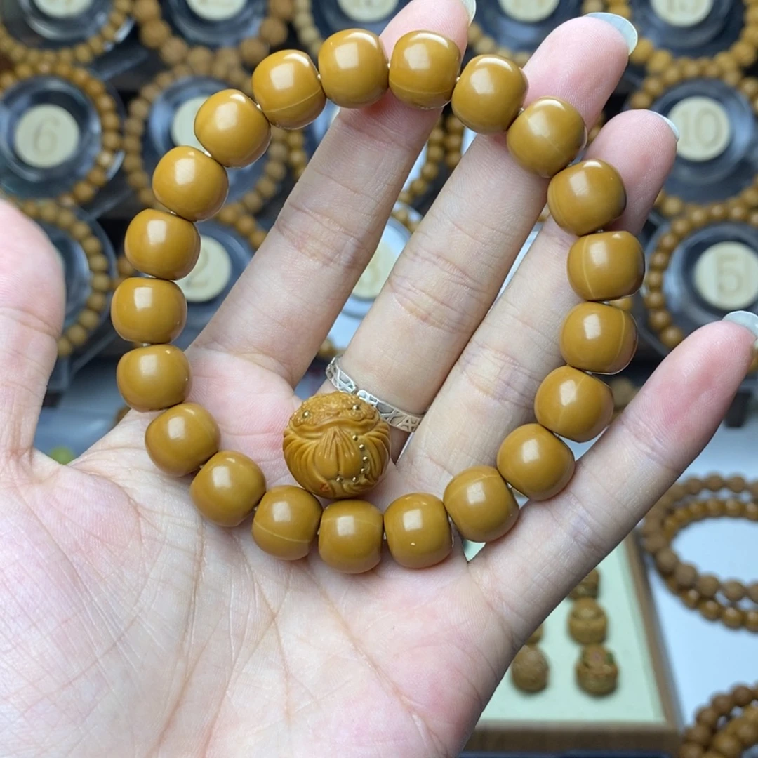 网***…吊坠猴头核桃大老型➕镶嵌单颗