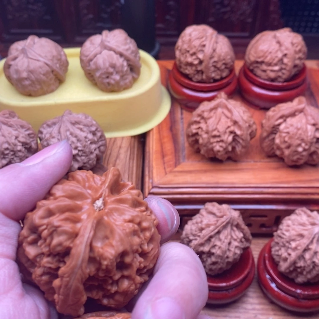 文玩核桃把件晨*大粗筋46