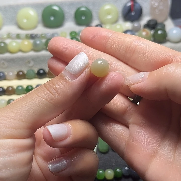 手链未镶嵌和田玉（糖玉）