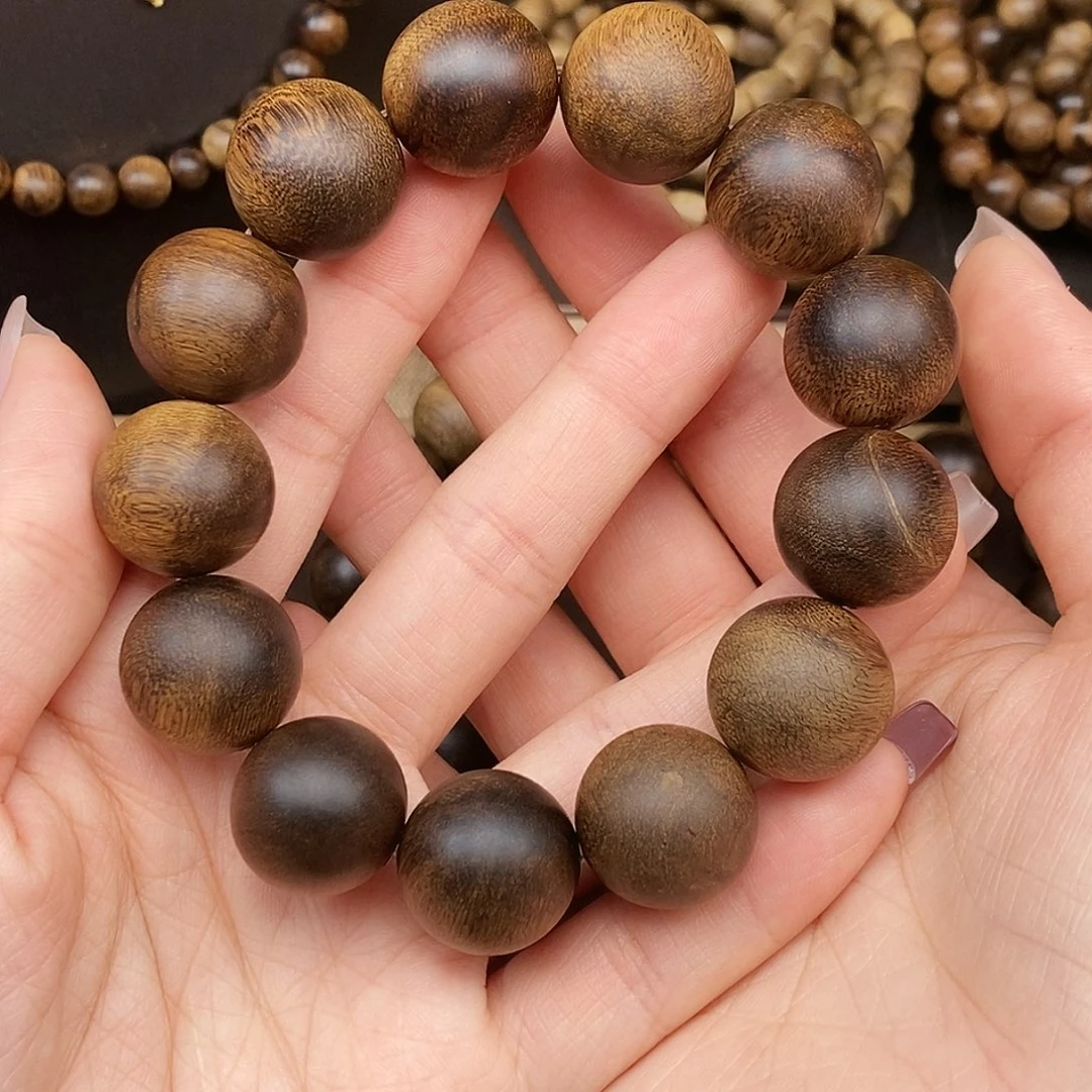 沉香手串星*越南芽庄白奇楠虎皮缨子瘤疤沉水1.8