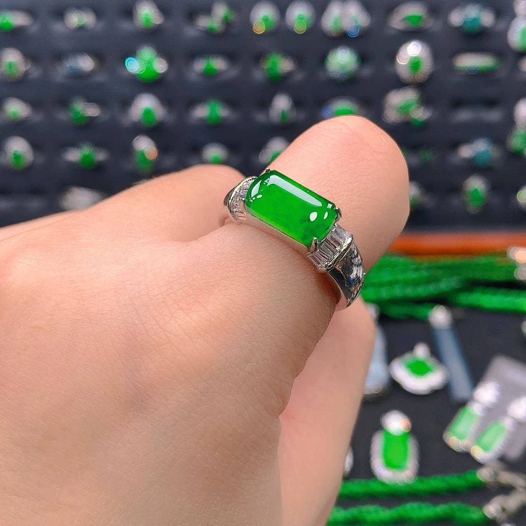 翡翠未镶嵌吊坠(不含链)戒指