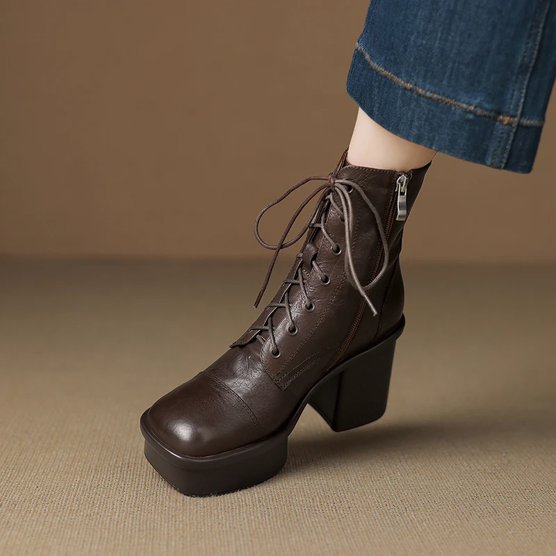 加绒粗跟女靴子2025年秋冬季新款高跟鞋马丁靴英伦风女士真皮短靴