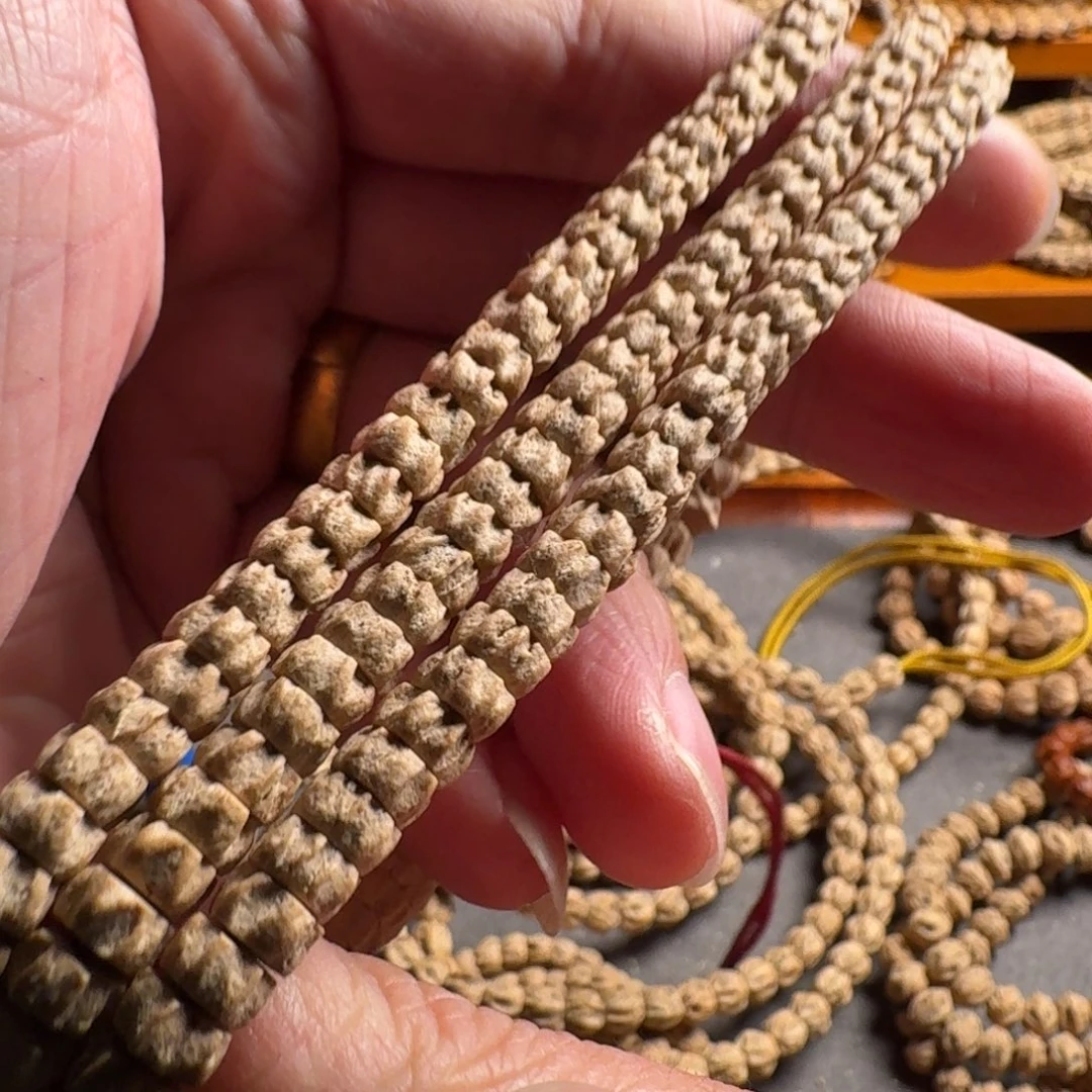 柏香籽/百香籽手串?****╲6