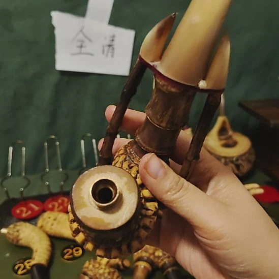 樂***哉贵州特色竹根烟斗工艺品手把件