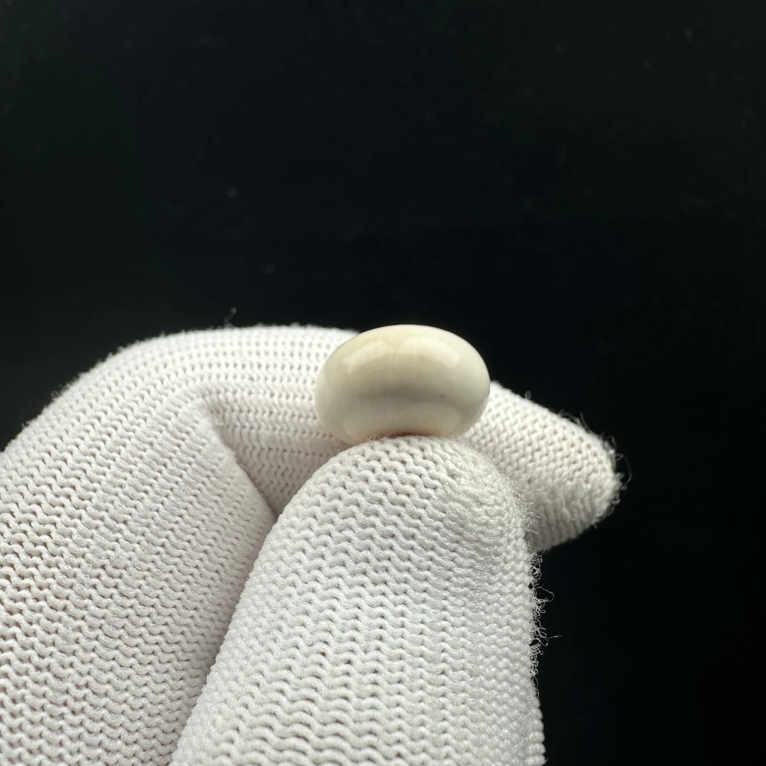 D4928天然猛犸牙 瑕疵特价 扣子18.8*8.5mm支持鉴定 假一罚四