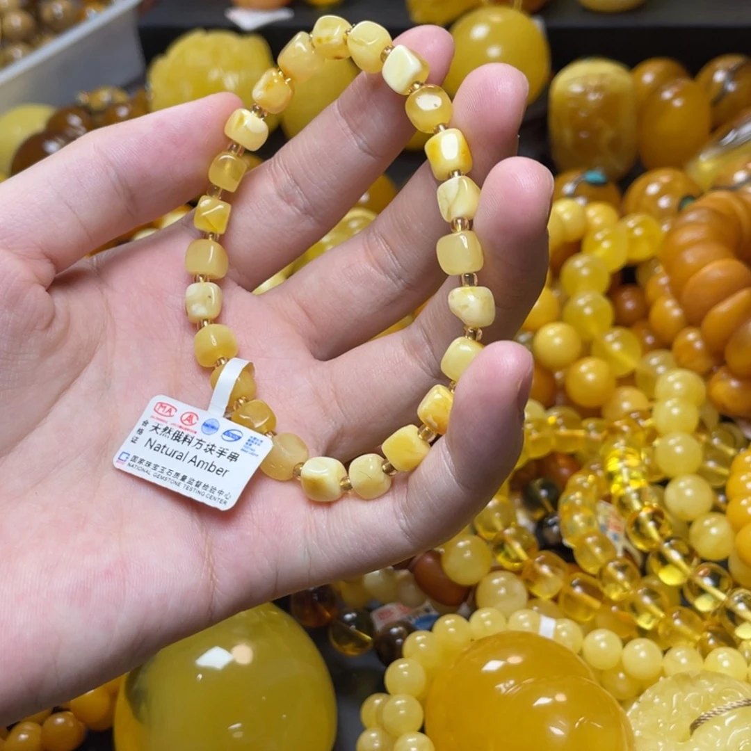 琥珀未镶嵌珠宝奇石