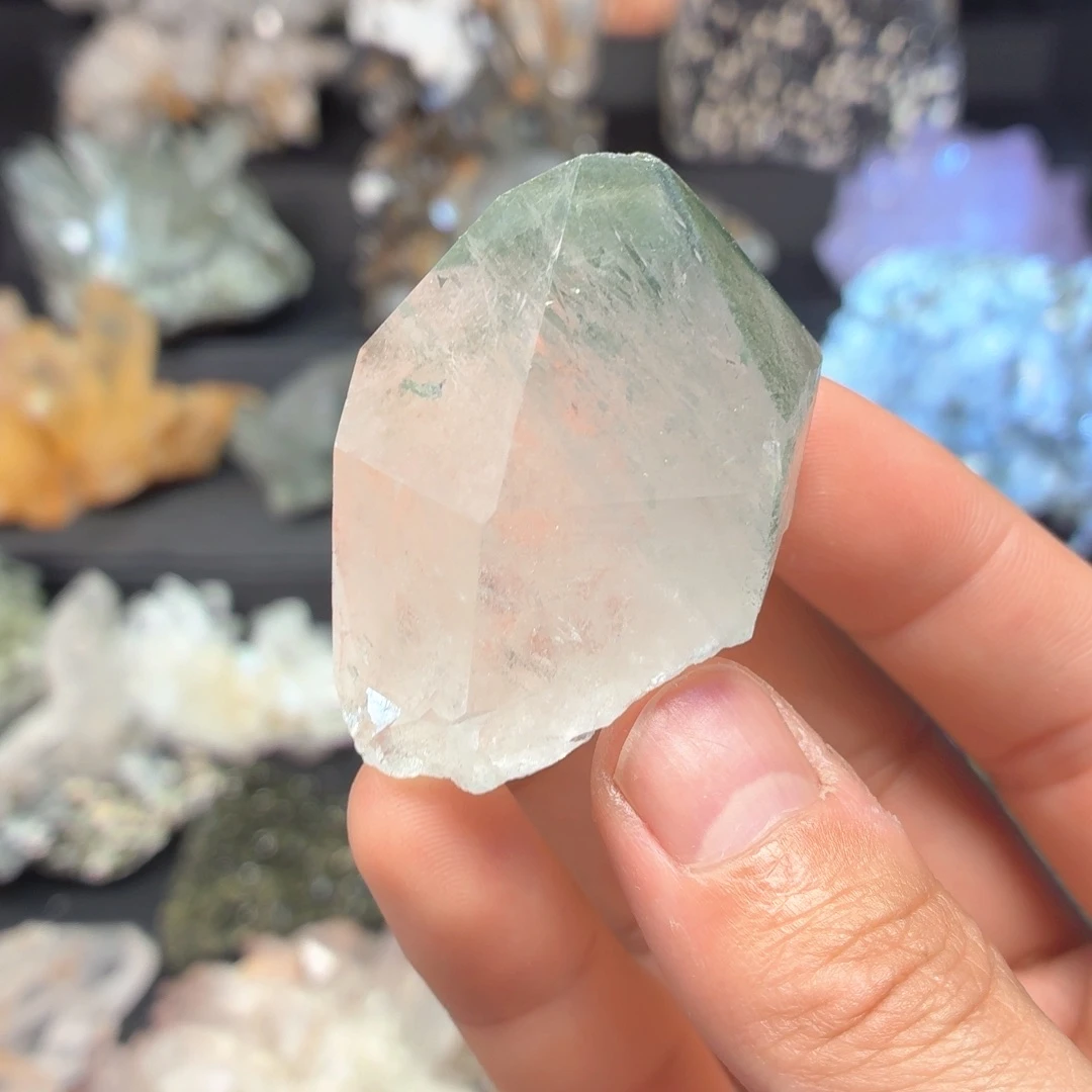 石材单晶小绿幽哦