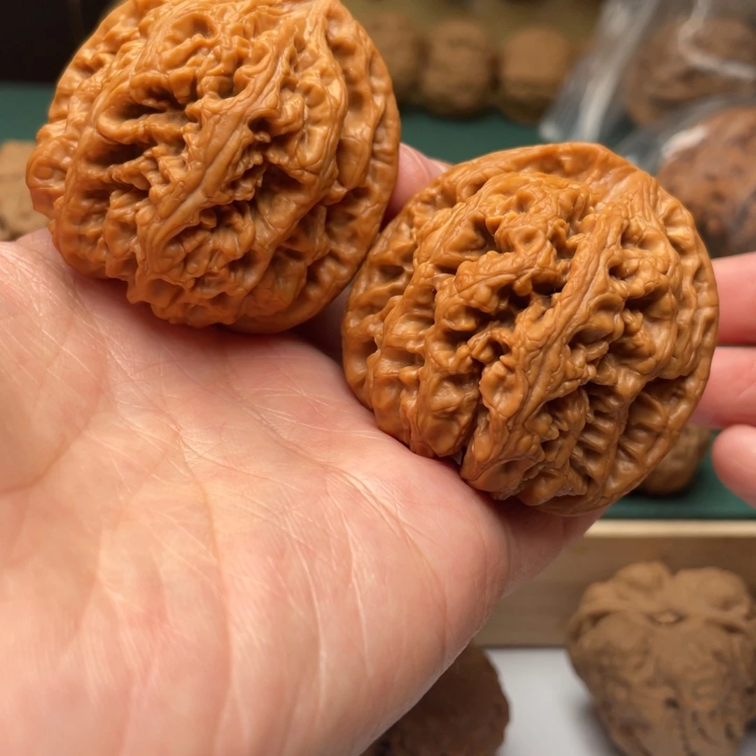 文玩核桃吊坠不*45全品粗筋