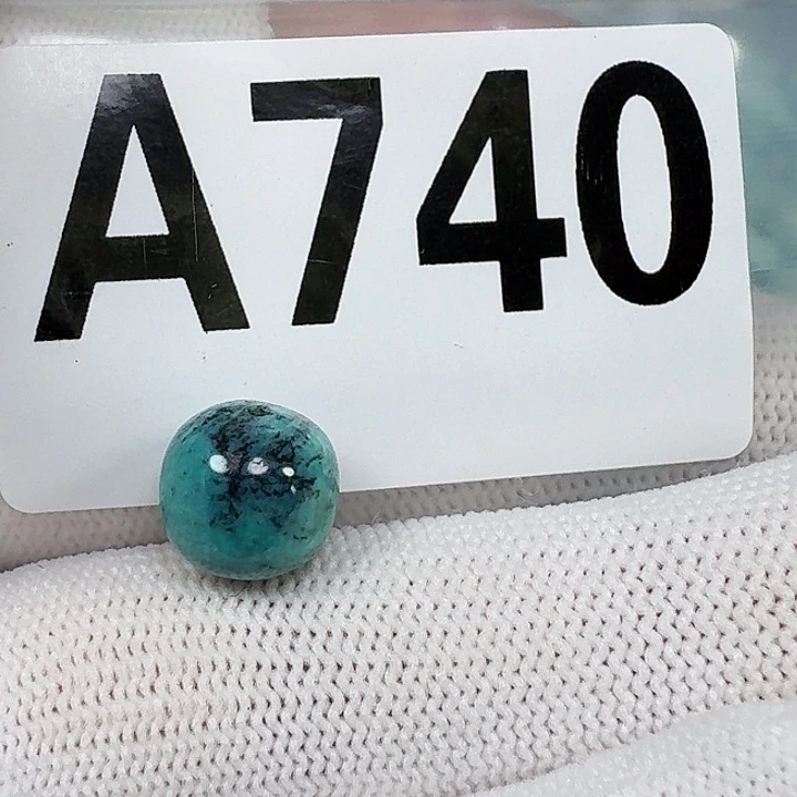 绿松石未镶嵌珠宝奇石10.6