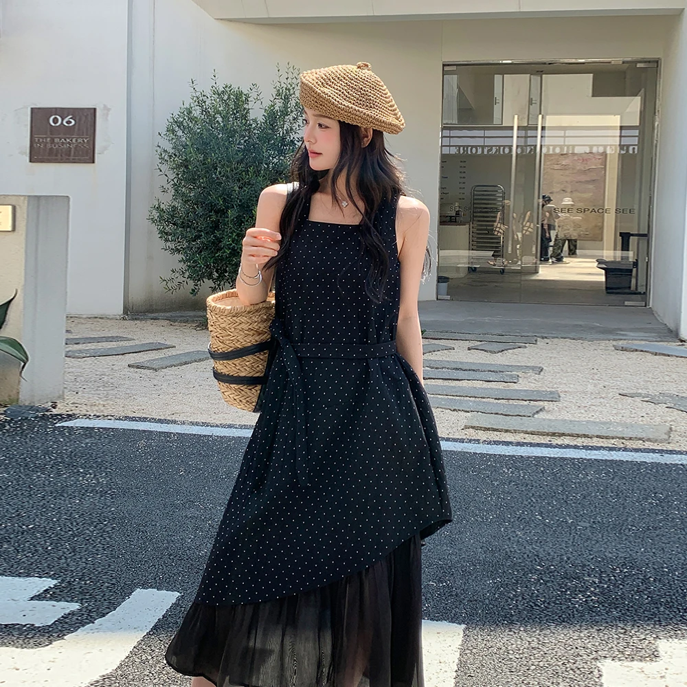 今年流行漂亮法式优雅高级感宽松显瘦黑色波点连衣裙简单大方长裙