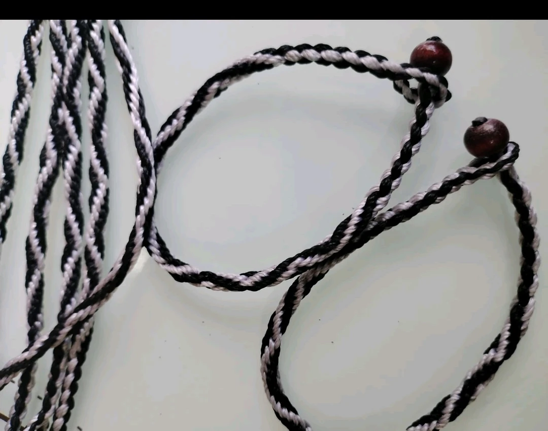 非金属布艺金刚九眼绳颜色均为黑白相间西藏直发男女通用