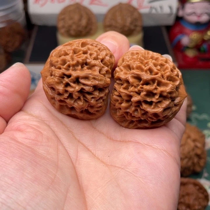 【闪购商品】把件文玩核桃36秦闷