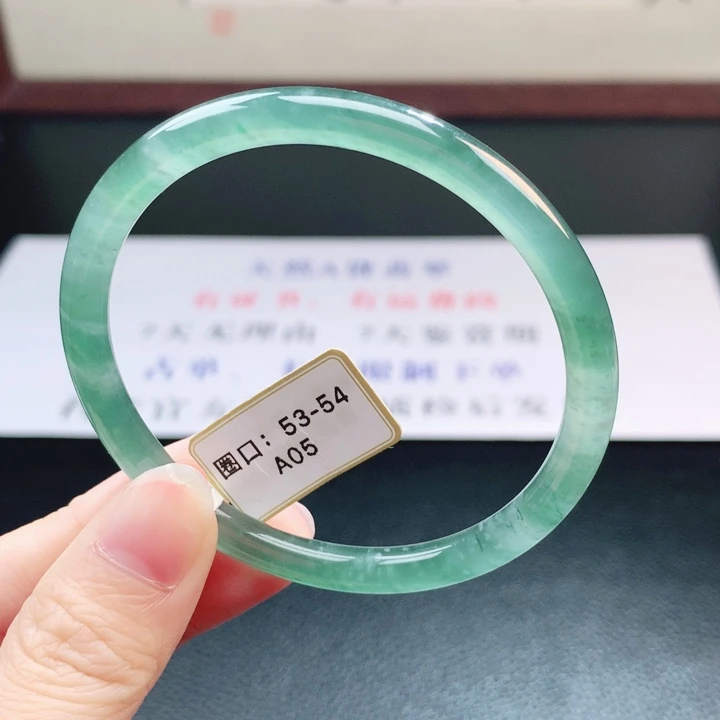 翡翠未镶嵌手镯翡翠手镯34