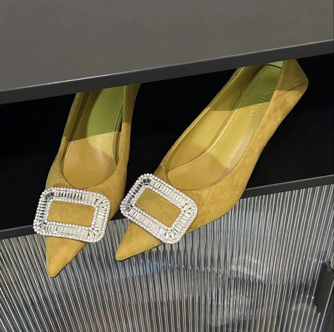 尖头浅口高跟鞋2025春秋新款水钻扣细跟女鞋气质温柔风低跟单鞋