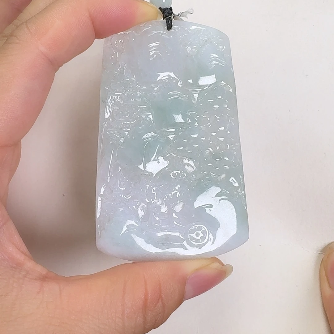 翡翠未镶嵌颈饰山水牌