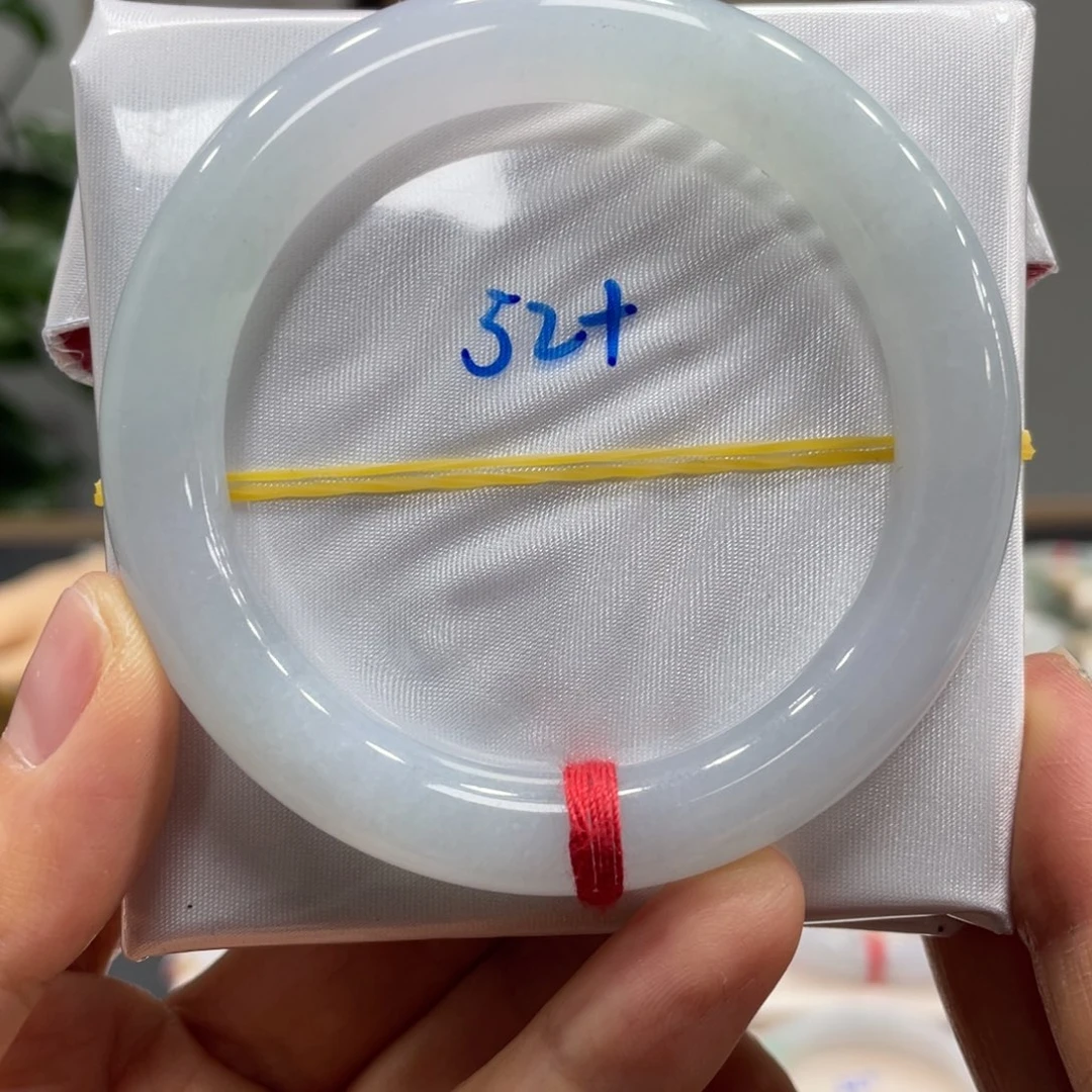 翡翠未镶嵌手镯翡翠