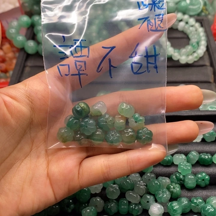 石英质玉手链未镶嵌譚*甜