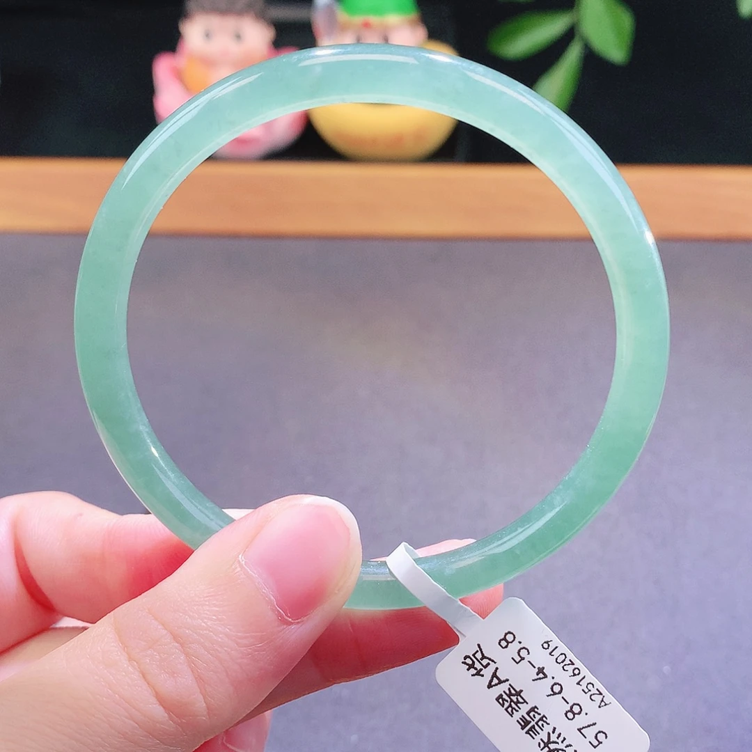 翡翠未镶嵌手镯天然翡翠