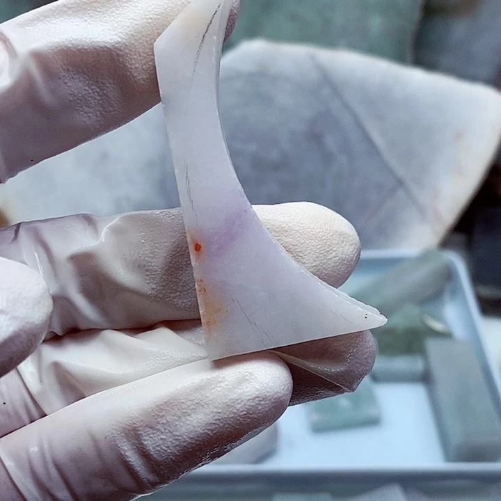 翡翠颈饰未镶嵌缅甸翡翠A货边角